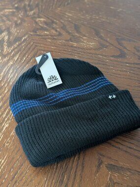 686 Autumn Brand Reversible Black With Navy Beanie Hat Winter Snow Gear Warm